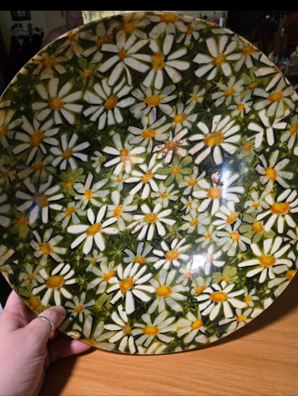 Vtg. 60's Daisy Print Fiberglass 14" Round Serving Tray Groovy MCM Rounded Lipl